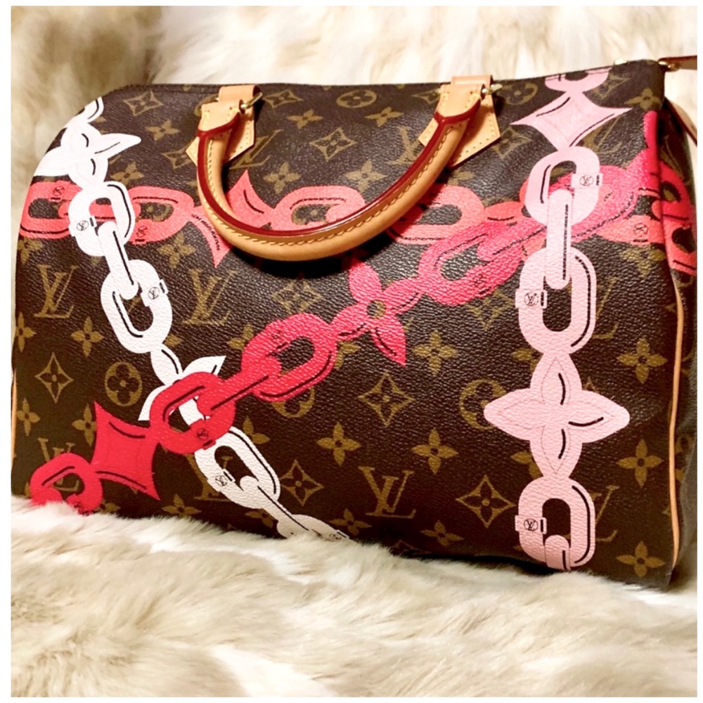 🔥LOUIS VUITTON Limited Edition Monogram Bay Chain - Picture 2 of 8